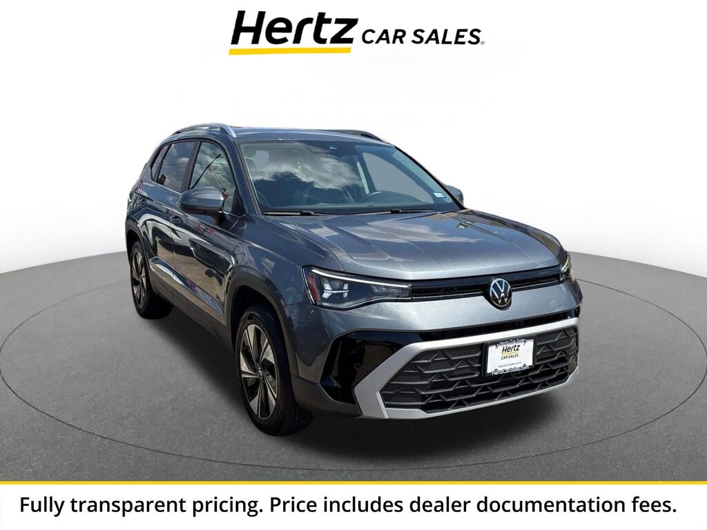 2026 Volkswagen Taos SE — photo 1 of 14
