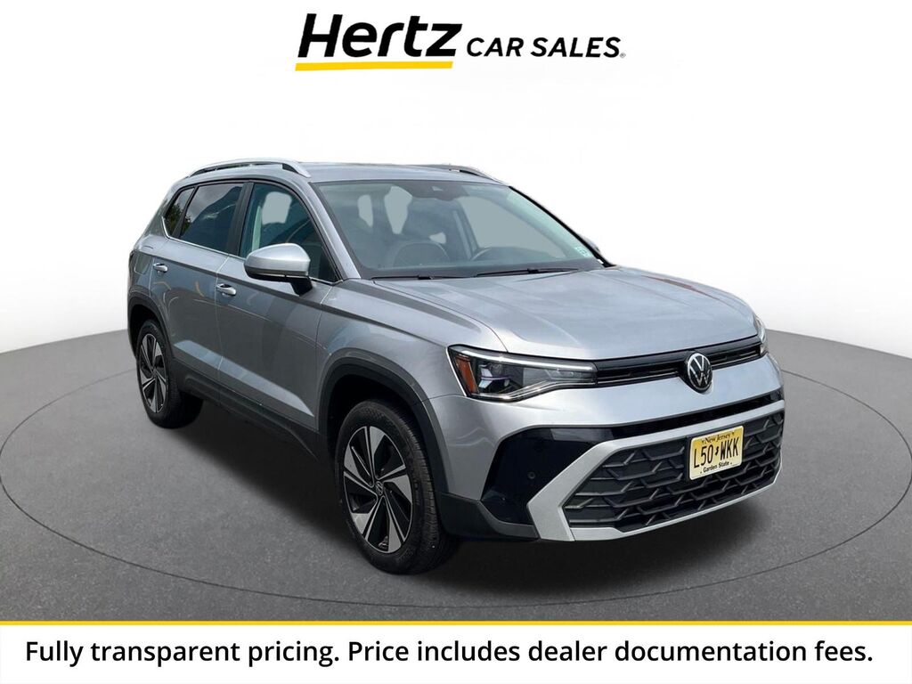 2026 Volkswagen Taos SE — photo 1 of 13
