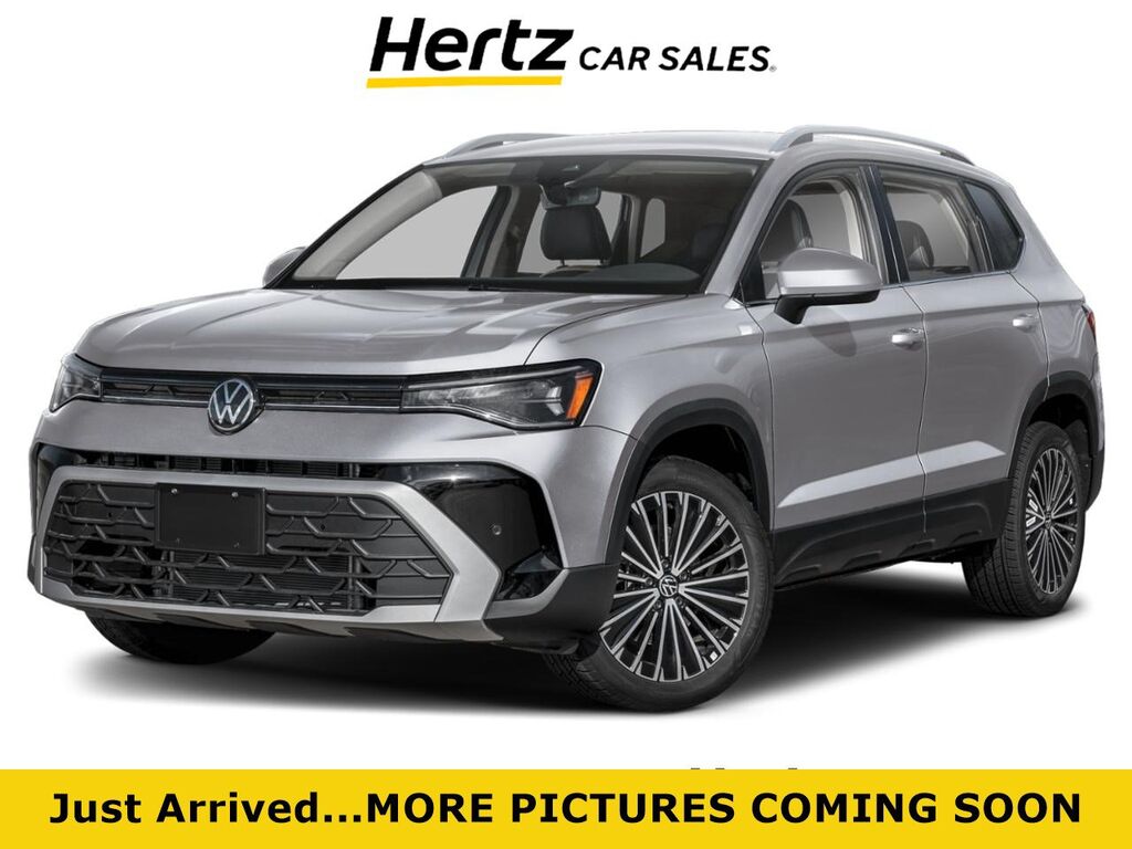 2026 Volkswagen Taos SE — photo 1 of 14