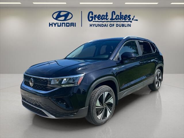 2024 Volkswagen Taos SE 4Motion