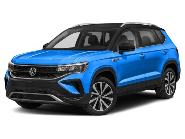 2024 Volkswagen Taos SE 4Motion — photo 1 of 13