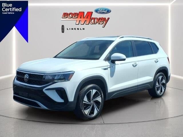 2024 Volkswagen Taos SE 4Motion