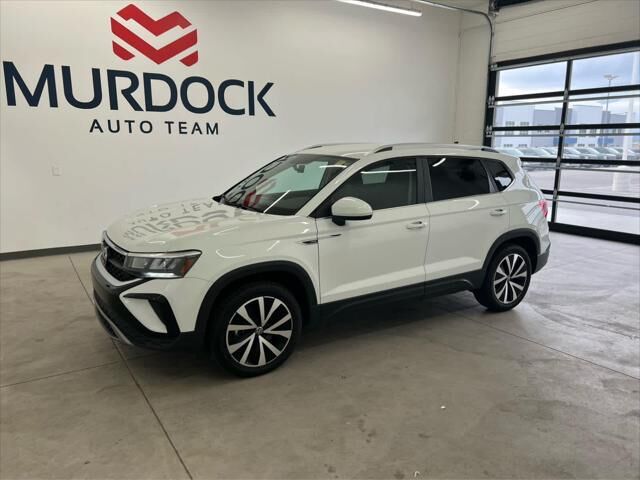 2022 Volkswagen Taos SE 4Motion