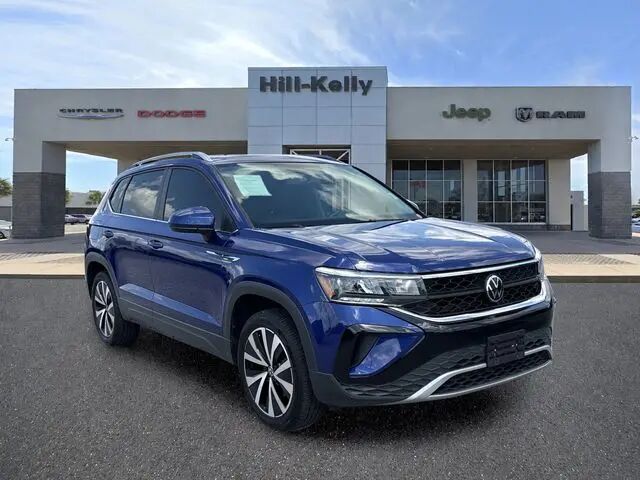 2022 Volkswagen Taos SE 4Motion