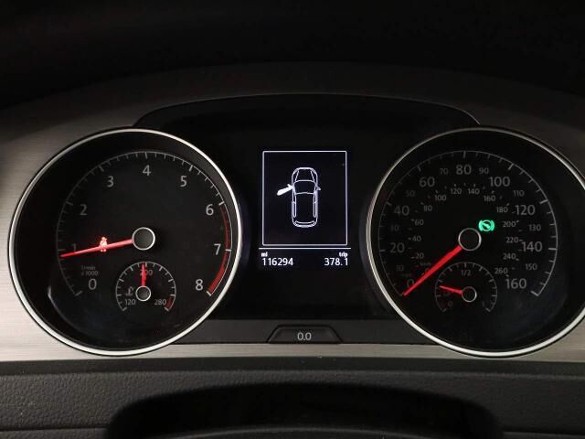 2016 Volkswagen Golf TSI S — photo 1 of 13