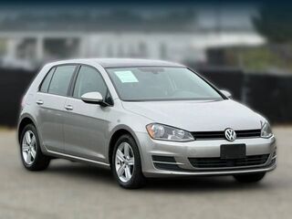 2017 Volkswagen Golf TSI Wolfsburg Edition Hatchback Sedan 4D
