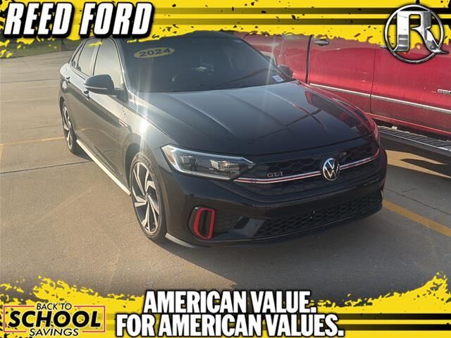 2024 Volkswagen Jetta GLI Autobahn — photo 1 of 8