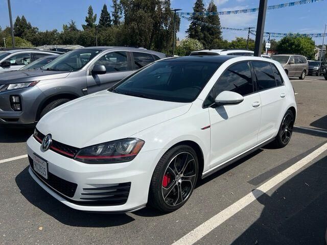 2016 Volkswagen Golf GTI Autobahn — photo 1 of 51