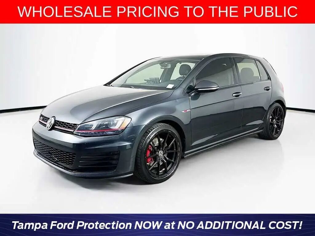2015 Volkswagen Golf GTI Autobahn — photo 1 of 17