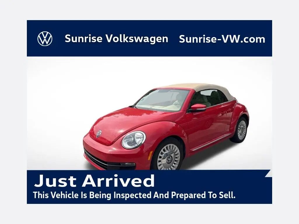 2015 Volkswagen Beetle Convertible 1.8T PZEV — photo 1 of 13