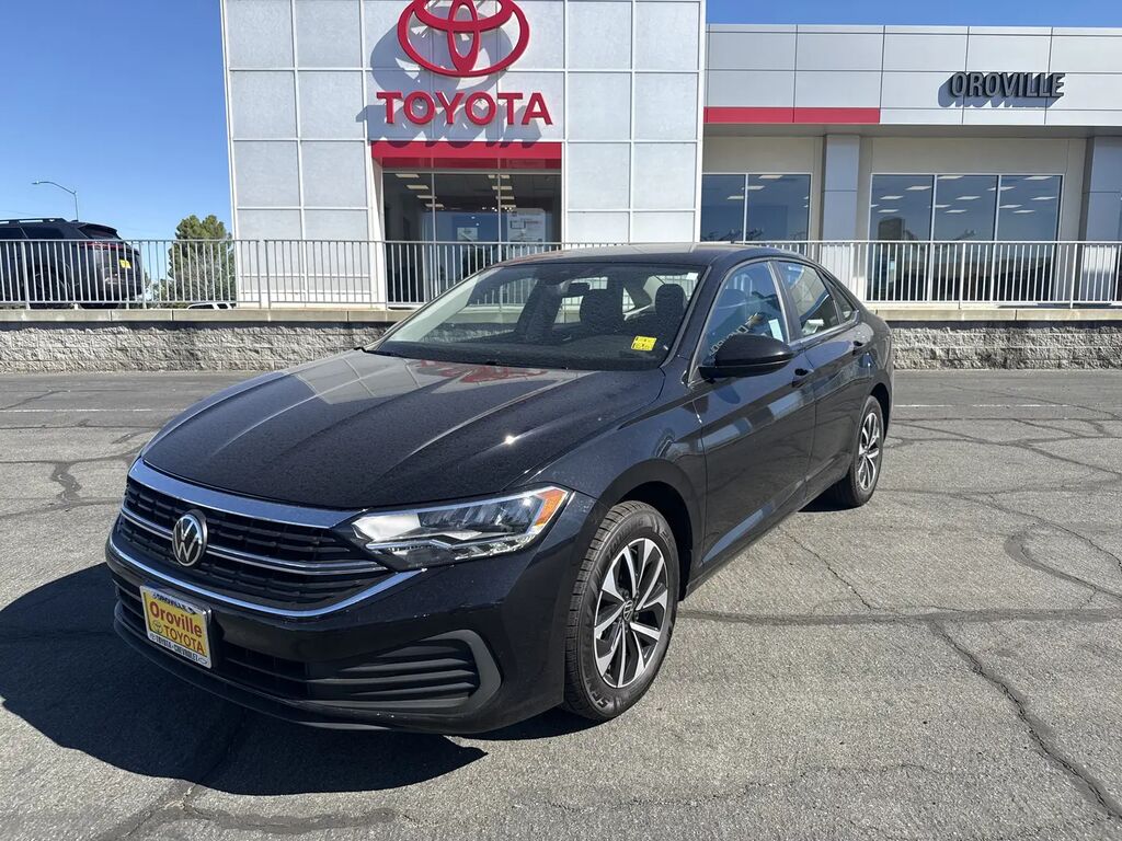 2024 Volkswagen Jetta S — photo 1 of 26