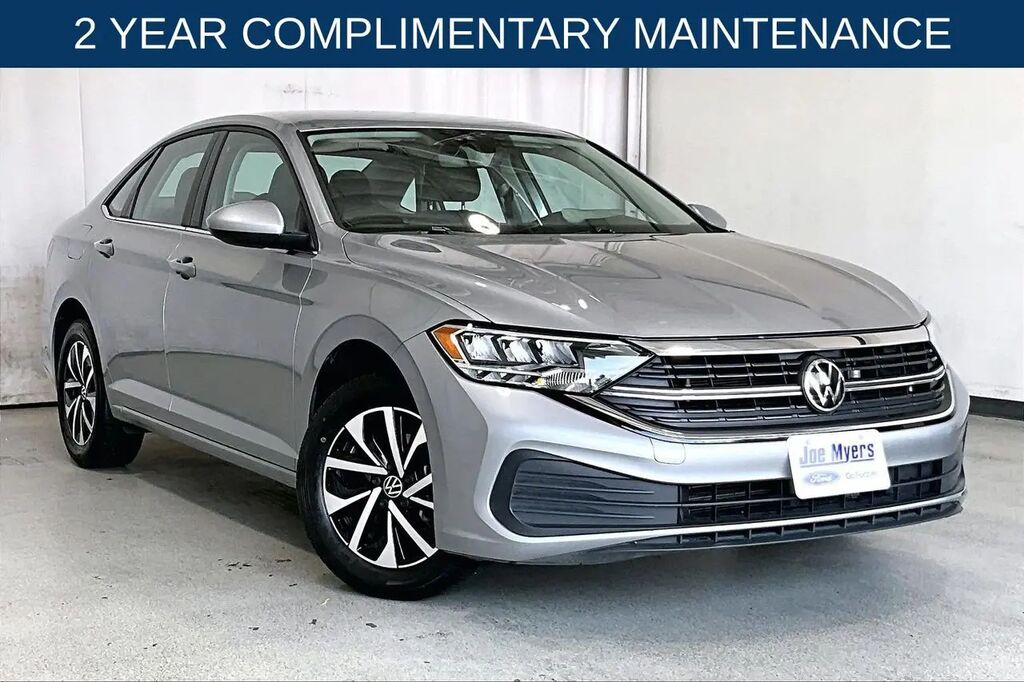 2024 Volkswagen Jetta S — photo 1 of 15