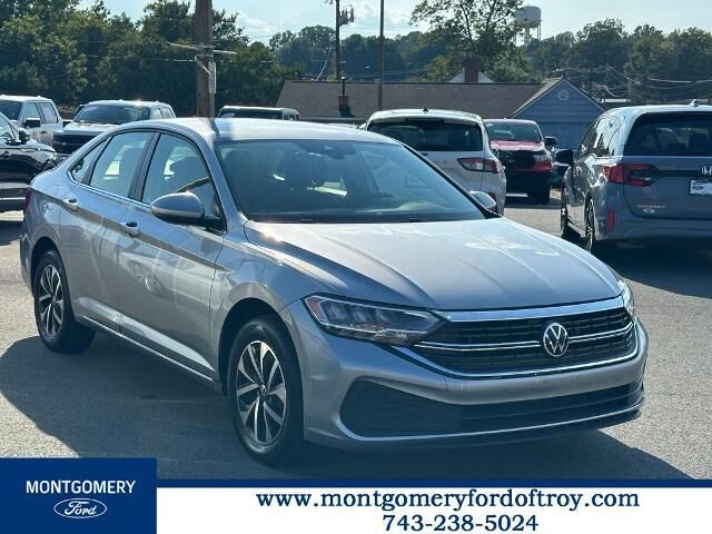 2024 Volkswagen Jetta S — photo 1 of 16