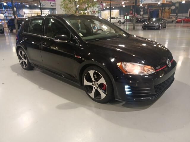 2015 Volkswagen Golf GTI S — photo 1 of 18