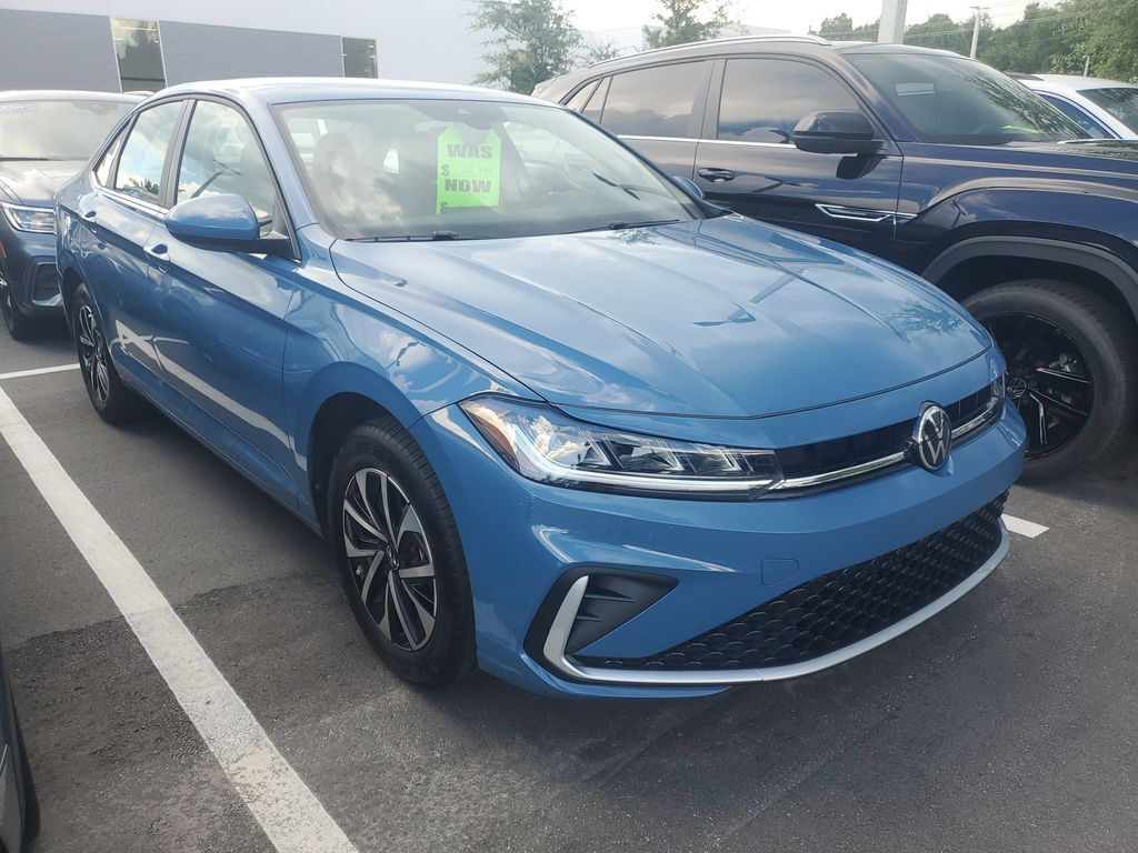 2025 Volkswagen Jetta 1.5T S — photo 1 of 1