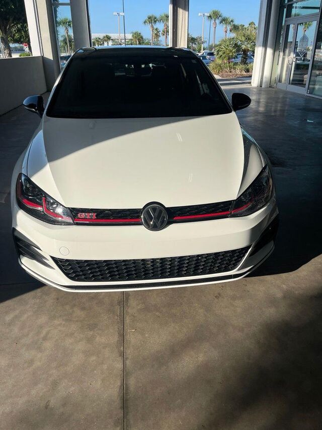 2021 Volkswagen Golf GTI S