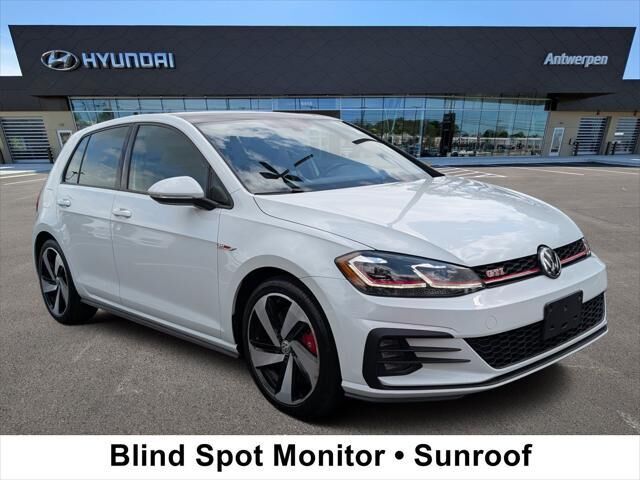 2019 Volkswagen Golf GTI S