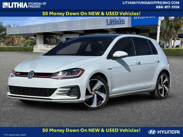 2019 Volkswagen Golf GTI SE