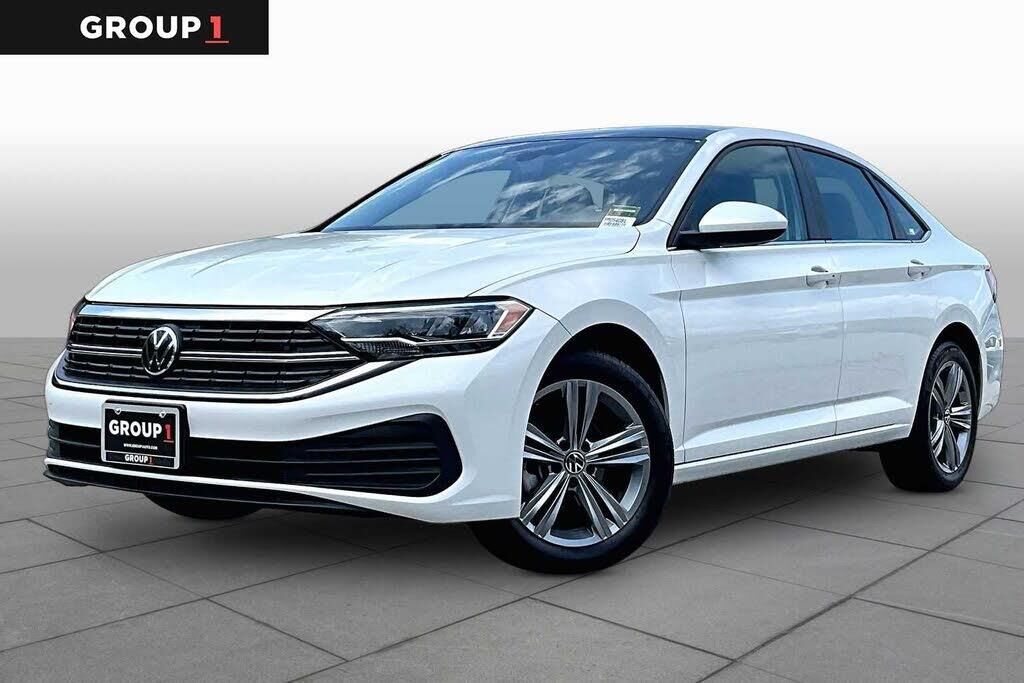 2023 Volkswagen Jetta SE — photo 1 of 1