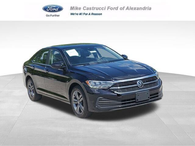 2023 Volkswagen Jetta SE