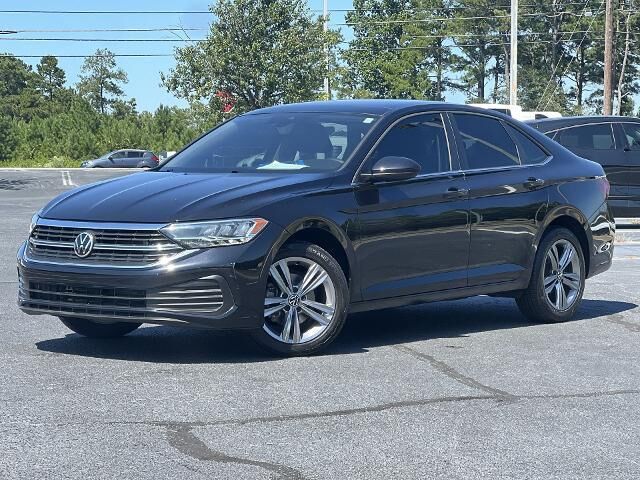 2022 Volkswagen Jetta SE — photo 1 of 26