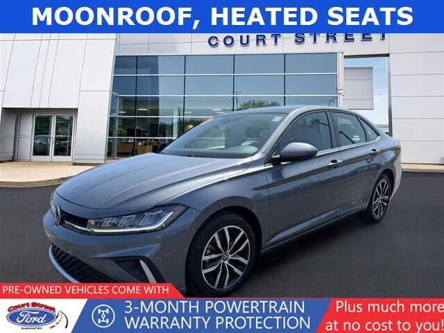 2025 Volkswagen Jetta SE
