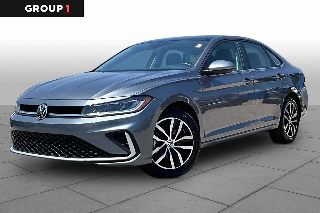 2025 Volkswagen Jetta SE — photo 1 of 24