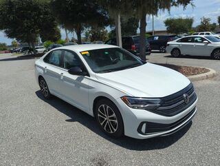 2024 Volkswagen Jetta 1.5T Sport — photo 1 of 13