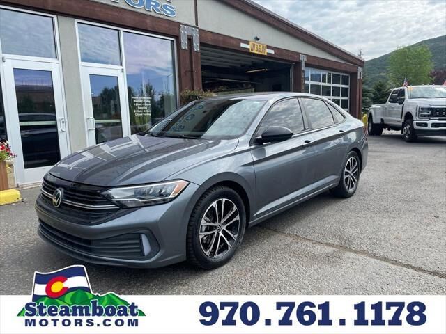2023 Volkswagen Jetta Sport — photo 1 of 13