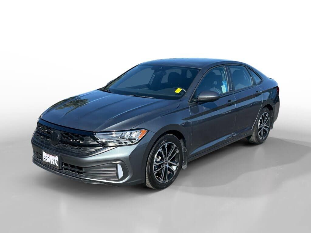 2024 Volkswagen Jetta Sport — photo 1 of 1