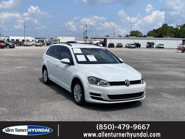 2016 Volkswagen Golf SportWagen TSI S — photo 1 of 19