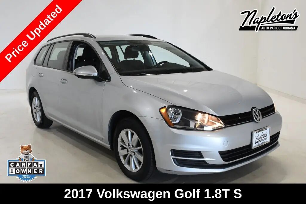 2017 Volkswagen Golf SportWagen TSI S — photo 1 of 13
