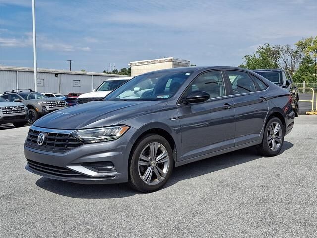 2019 Volkswagen Jetta R-Line