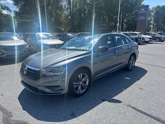 2019 Volkswagen Jetta R-Line
