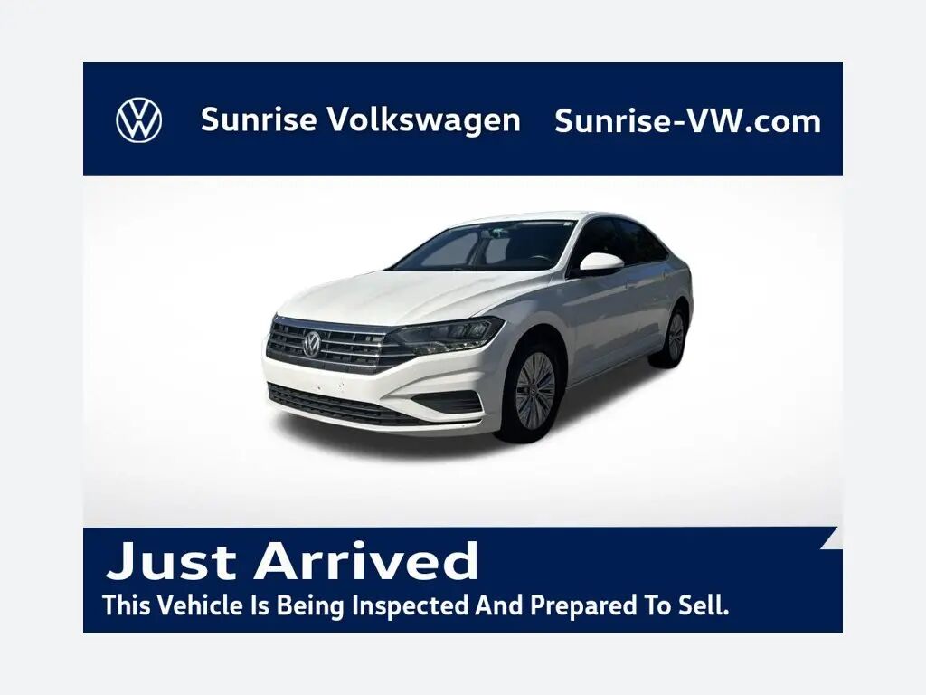2019 Volkswagen Jetta S — photo 1 of 13