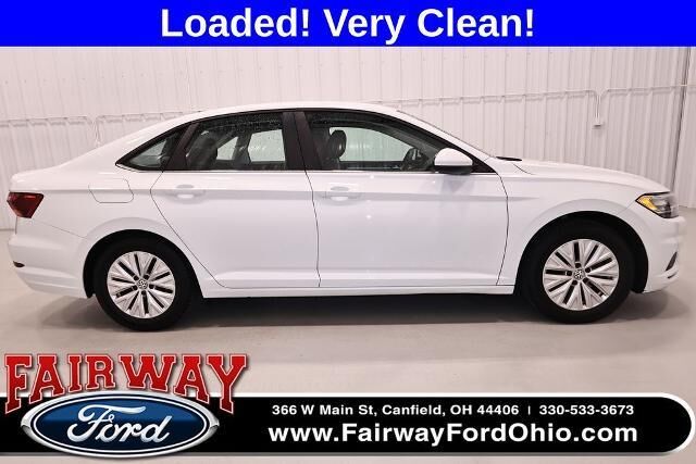 2019 Volkswagen Jetta S — photo 1 of 2