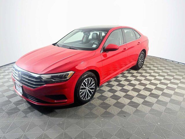 2021 Volkswagen Jetta SE — photo 1 of 1