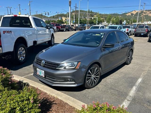 2015 Volkswagen Jetta Sport