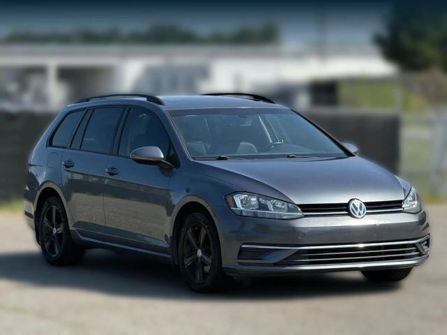 2018 Volkswagen Golf SportWagen TSI SE Wagon 4D