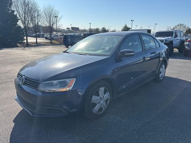 2012 Volkswagen Jetta SE PZEV — photo 1 of 6