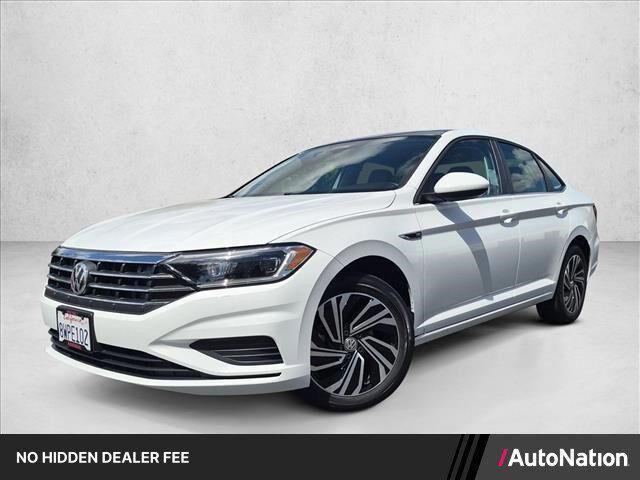 2021 Volkswagen Jetta SEL — photo 1 of 13
