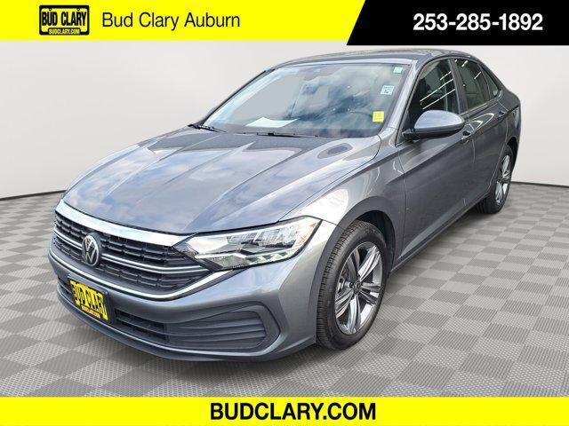 2024 Volkswagen Jetta SE — photo 1 of 13