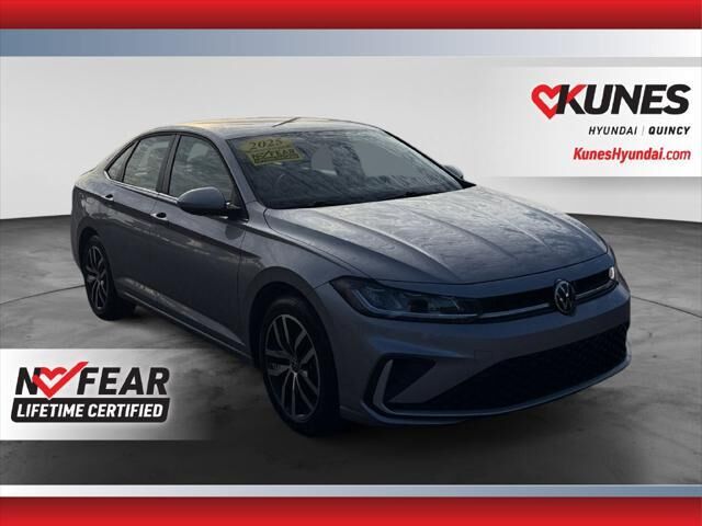 2025 Volkswagen Jetta SE