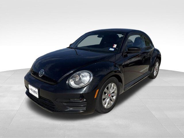 2018 Volkswagen Beetle 2.0T S