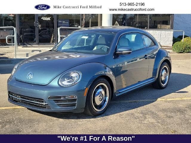 2018 Volkswagen Beetle 2.0T Coast