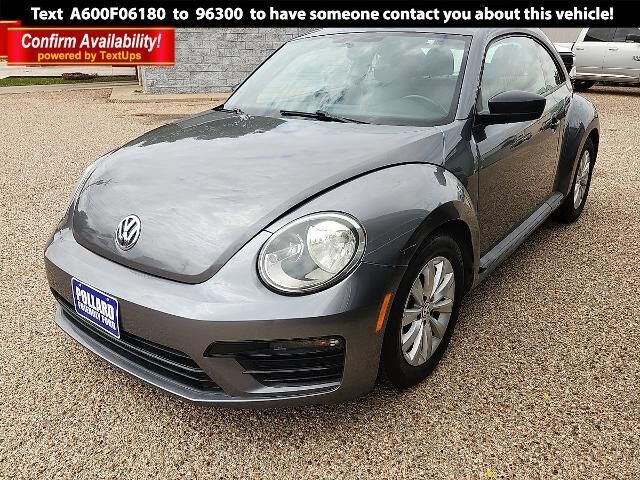 2018 Volkswagen Beetle 2.0T S