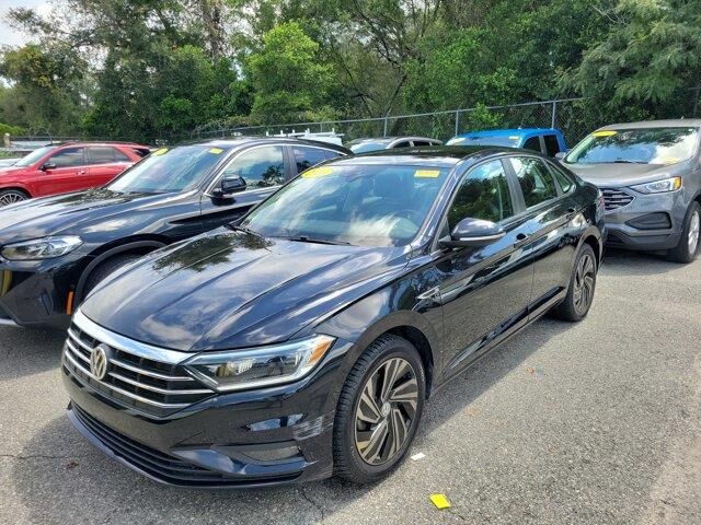 2019 Volkswagen Jetta SEL Premium