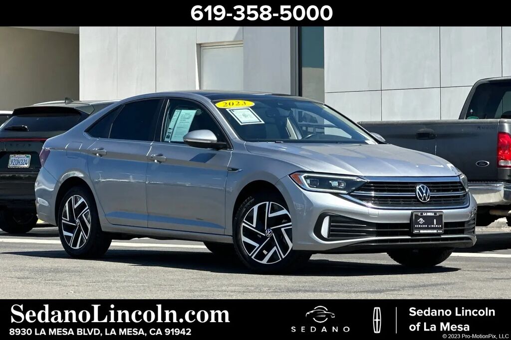 2023 Volkswagen Jetta SEL — photo 1 of 13