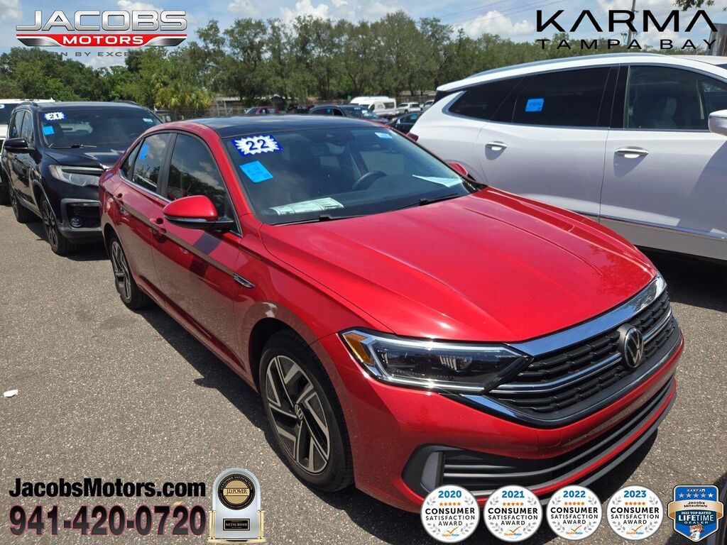 2022 Volkswagen Jetta SEL — photo 1 of 13