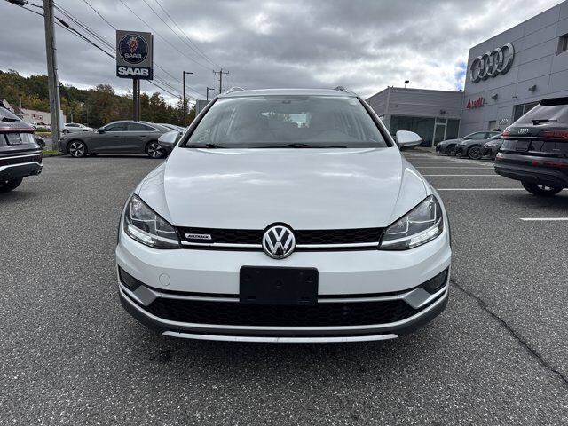 2018 Volkswagen Golf Alltrack S